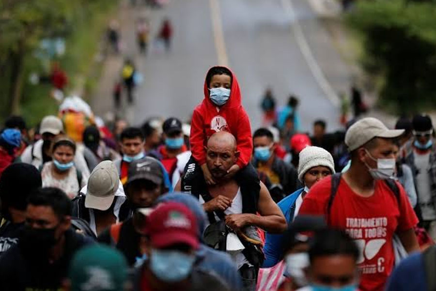 ONU pide a EU terminar con el programa Quédate en México