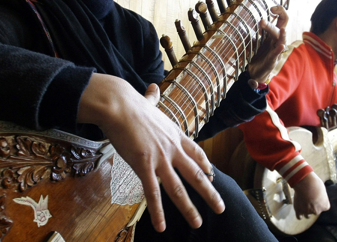 La música estará prohibida en Afganistán, confirma el Talibán