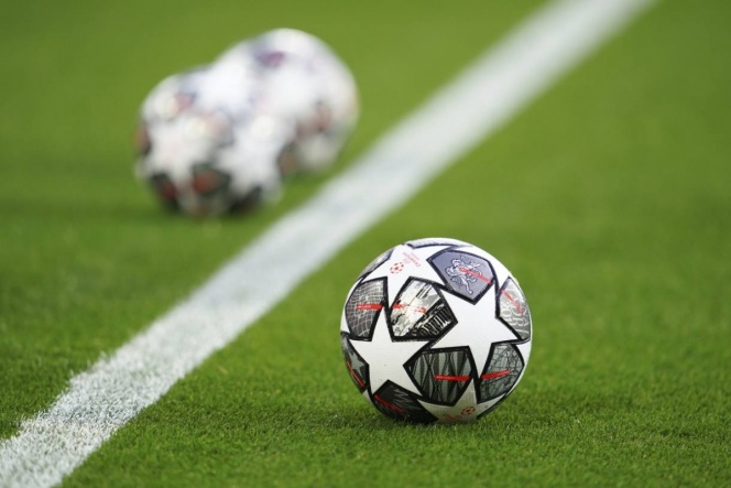 UEFA advierte a quienes participen en Superliga