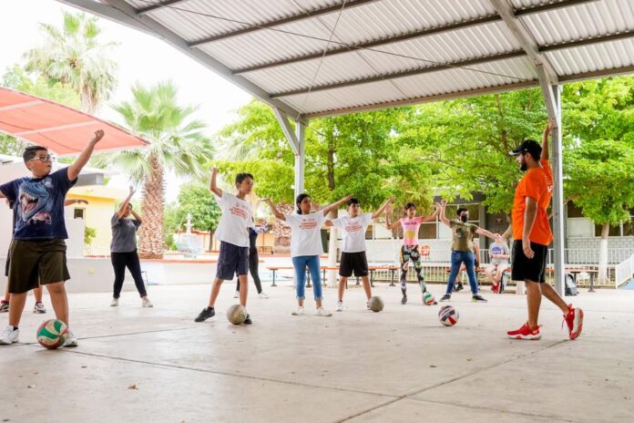 Disfrutan niñas, niños y jóvenes del Campamento en Comunidad del IDJH (4)