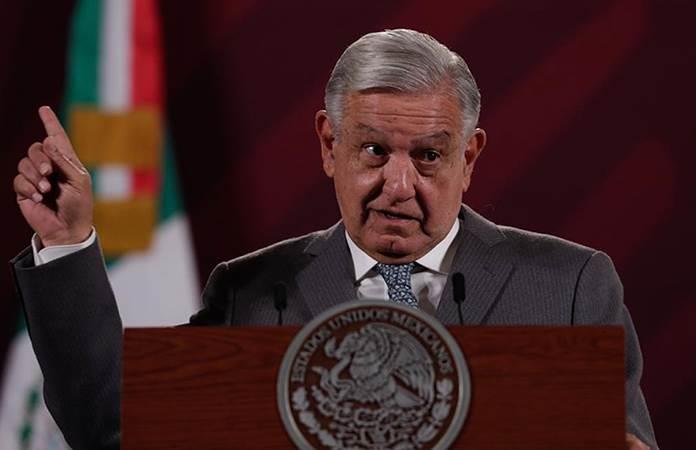 AMLO pide evitar difusión de corridos