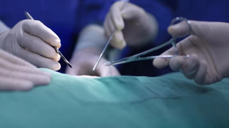 «Lo iban literalmente a cortar como un pedazo de carne»: cómo se resolvió el primer caso por tráfico de órganos en Reino Unido