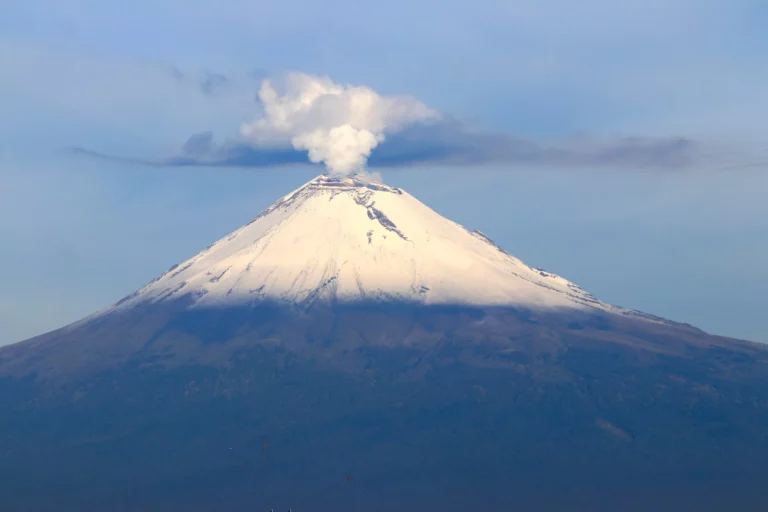 Baja actividad del volcán Popocatépetl
