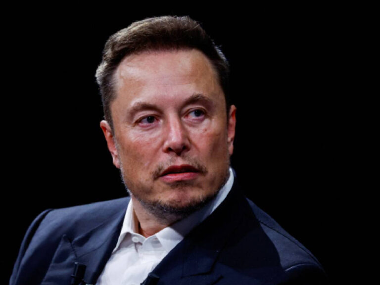 Elon Musk duda sobre instalar fábrica de Tesla en México